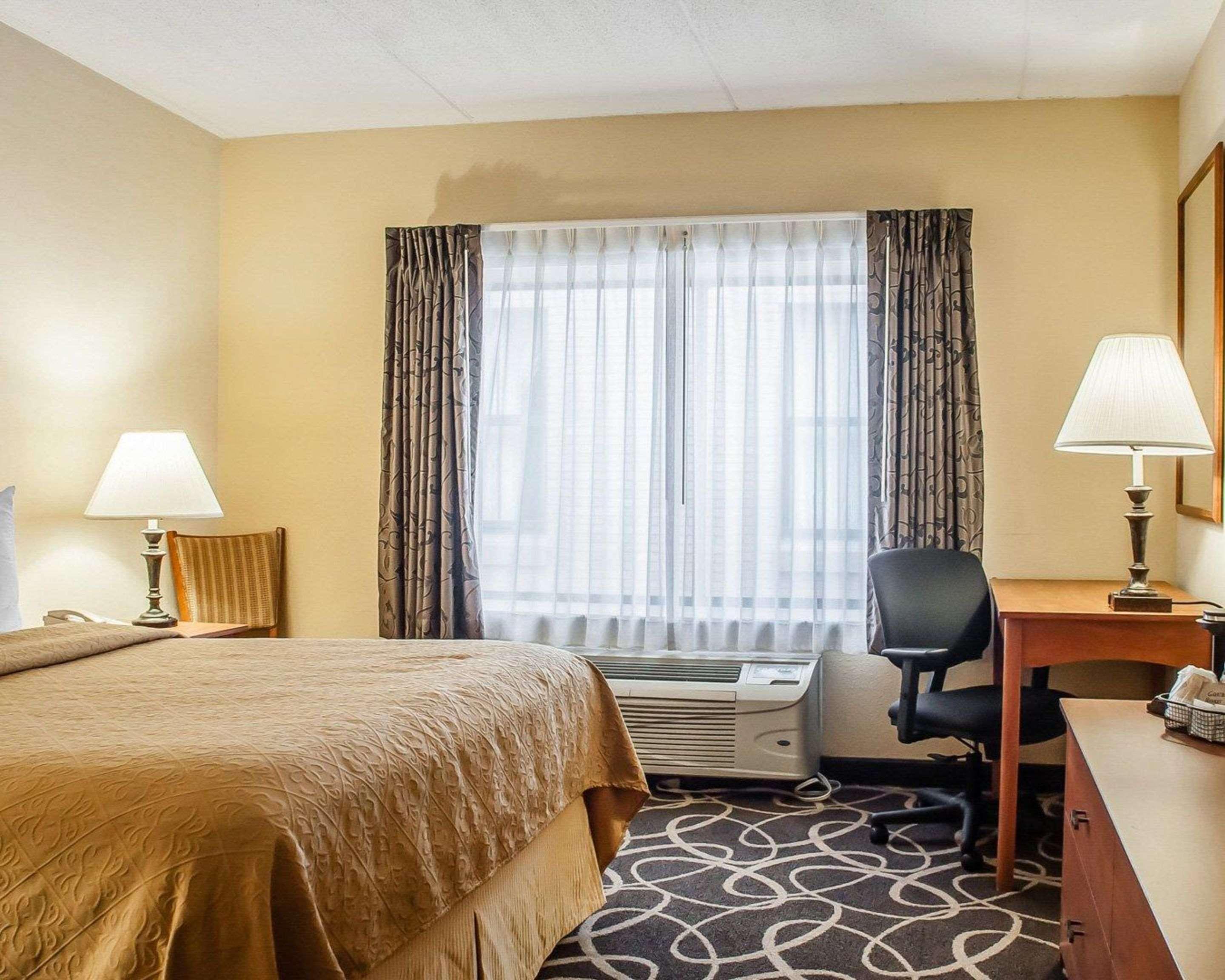 Quality Hotel & Suites At The Falls Niagara Falls Eksteriør bilde